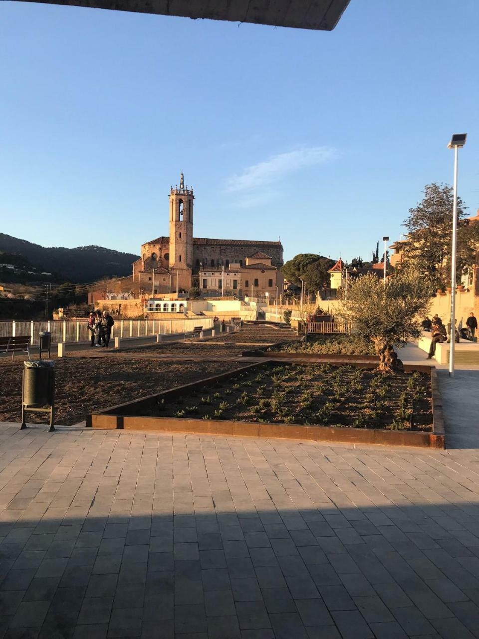 Casa De Poble Termes Romanes Caldes De Montbui Εξωτερικό φωτογραφία